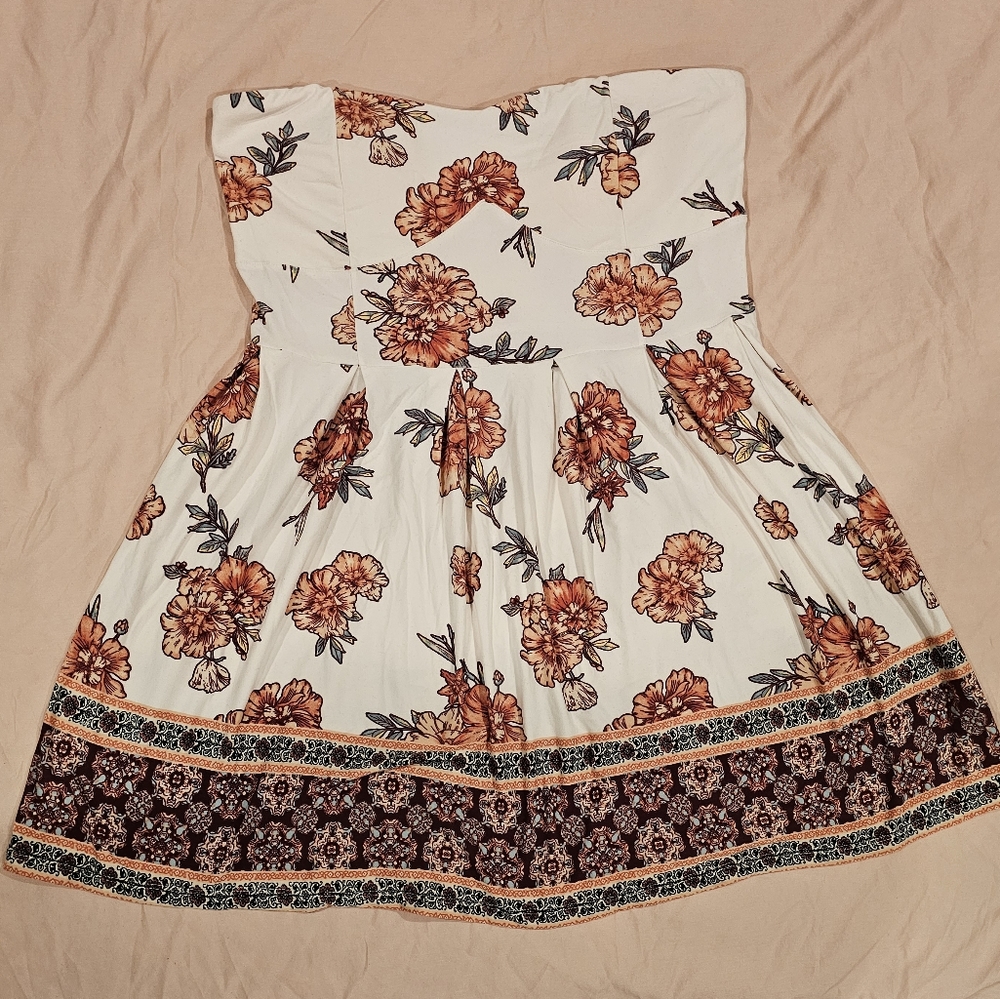 No Boundaries Cream Strapless Mini Sundress with Orange/Burgundy Flowers (XXL)
